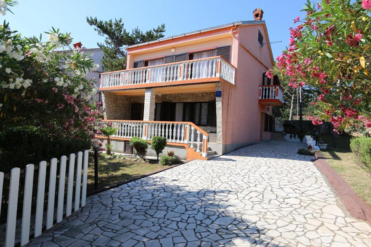 Apartments Vugrin Сило Экстерьер фото
