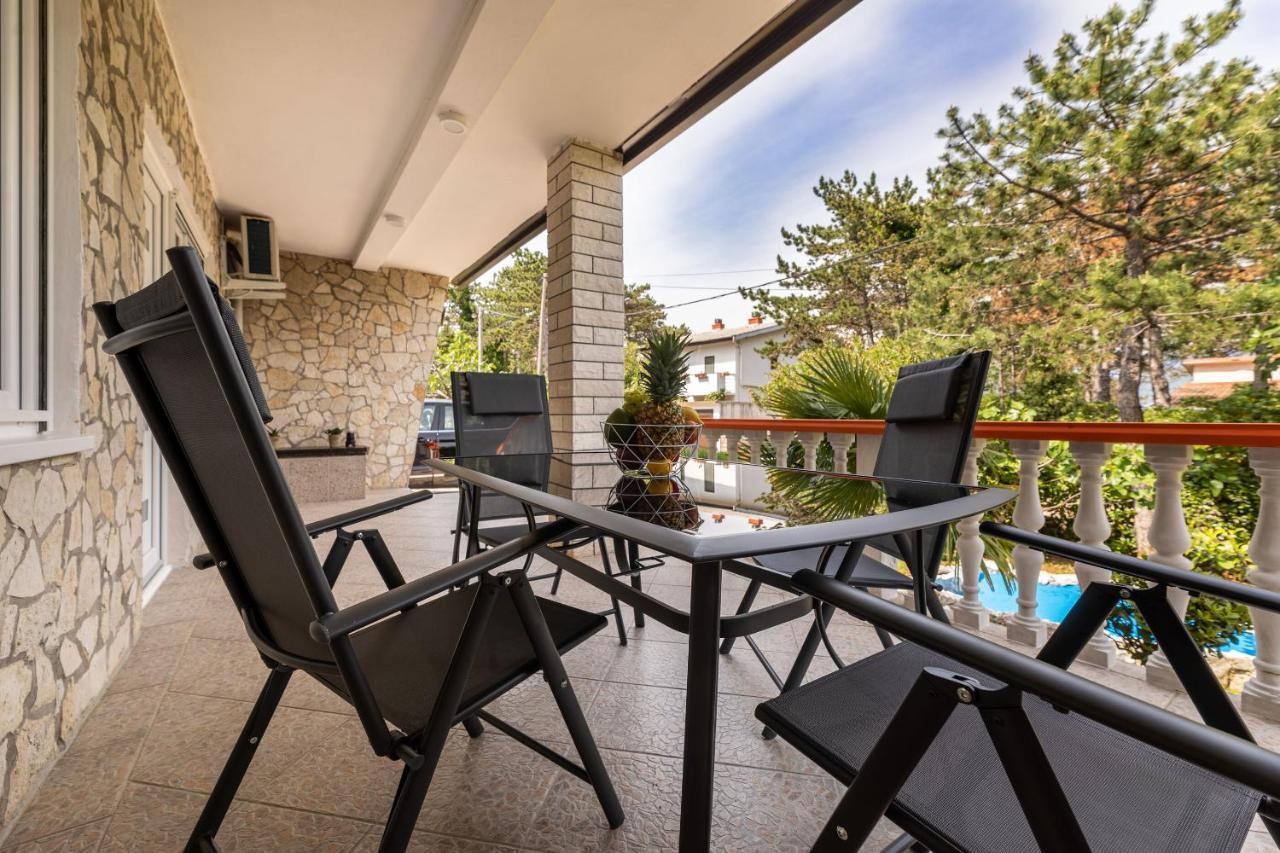 Apartments Vugrin Сило Экстерьер фото